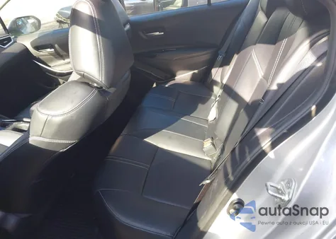 2020 Toyota Corolla Xle z USA, uszkodzony, nr VIN 5YFFPRAE8LP051440